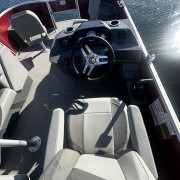 2024 Bennington 188SVF Narrow Beam - Rossa Red